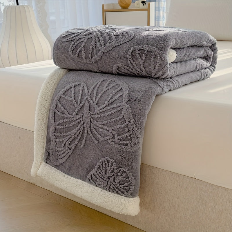 Cozy Luxe – Soft Fleece Blanket with Butterfly Design Bowlift