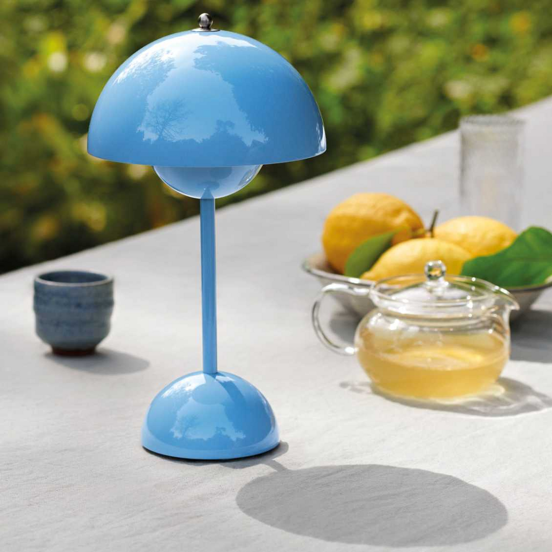 BowLift | LED Table Lamp Ambient Lighting Modern Interior