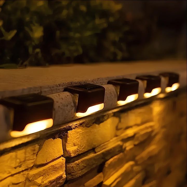 Solar-Powered Stair Lighting - SoliStep | Bowlift
