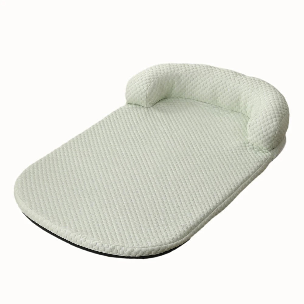 Cooling mat for pets with silk cover | Bowlift