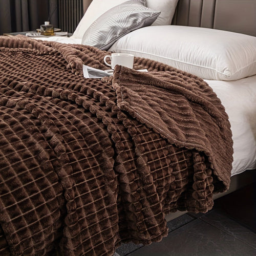 FlannelLuxe – Soft Fleece Blanket for Comfort Bowlift