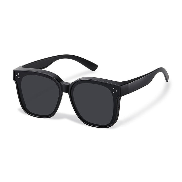 Universal models of myopic sunglasses Bowlift