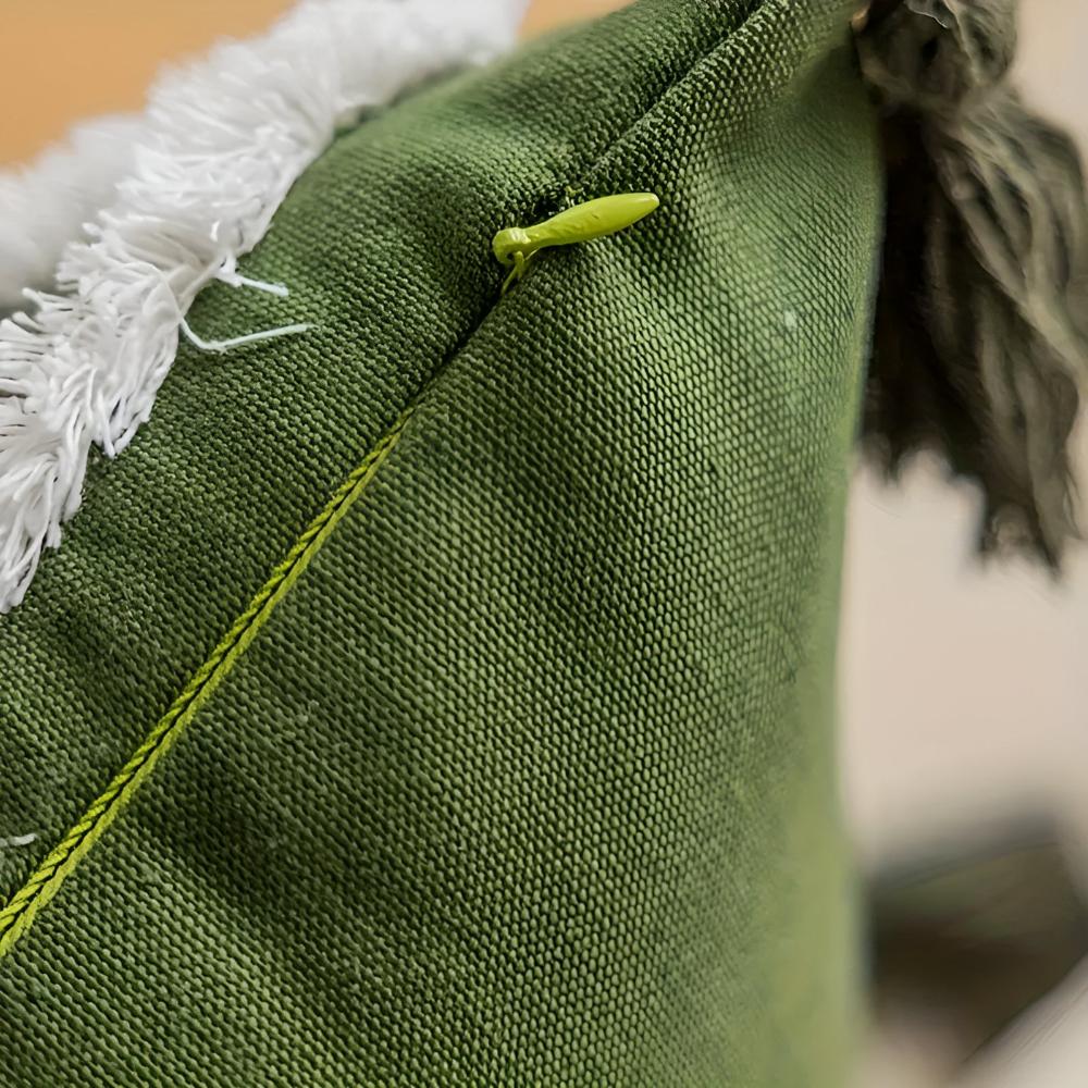 BowLift | Plush Leaf With Tassel Cushion Cover