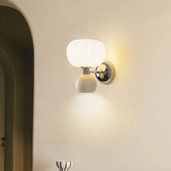 RadiantAura – Luxe LED Wall lamp with G9 Bowlift
