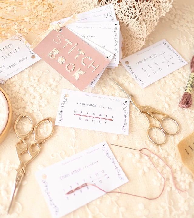 BowLift | Creative Mini Sewing Book