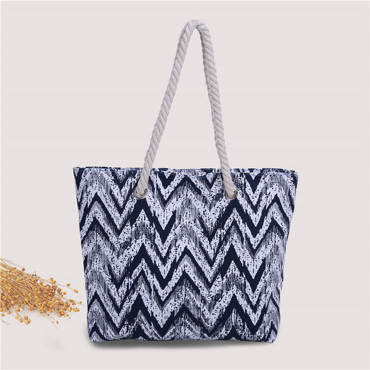 Spacious bag with maritime pattern Bowlift