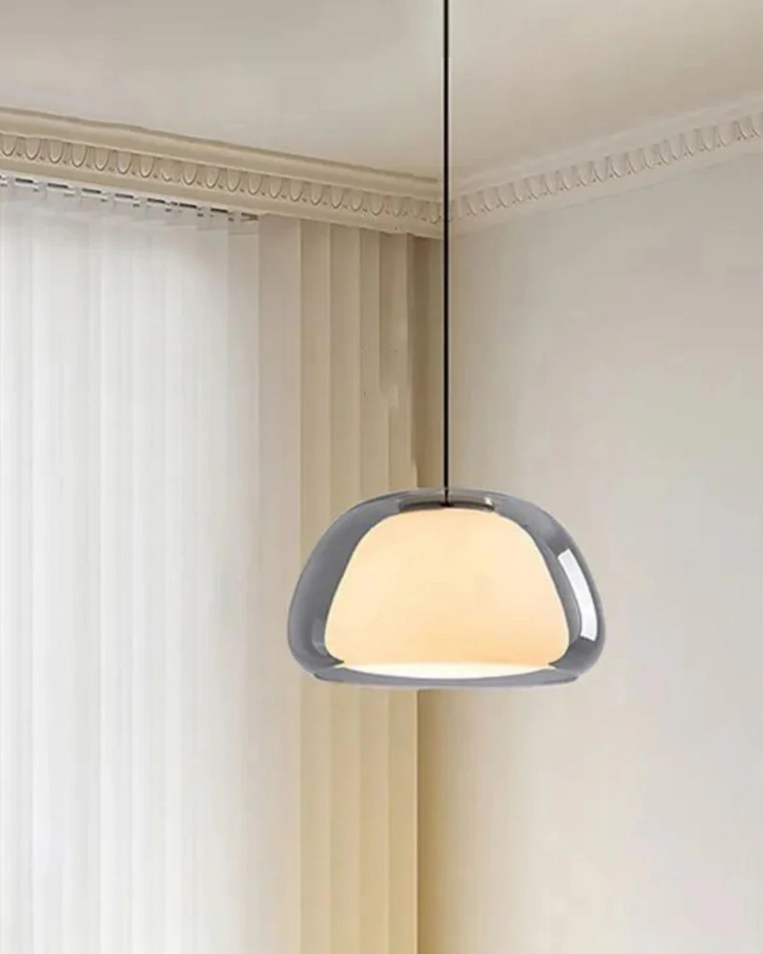 BowLift | Elegant Lamp in the Form of a Glass Dome with Crystal Accent