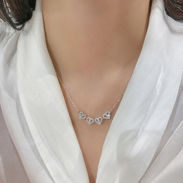 BowLift | Hollow Four Leaf Clover Necklace