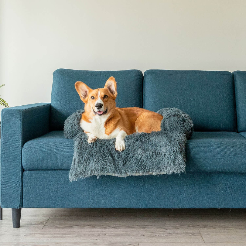 BowLift | Water Repellent Dog Bed Protection with Soft Vegan Fur – Non-slip, Comfortable, Suitable for All Dog Sizes