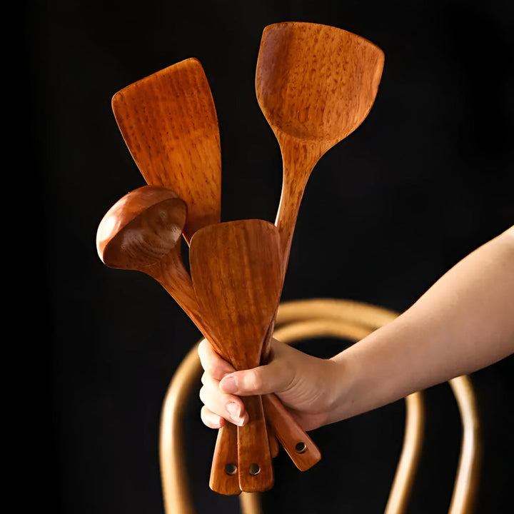 BowLift | Wooden Kitchen Utensils