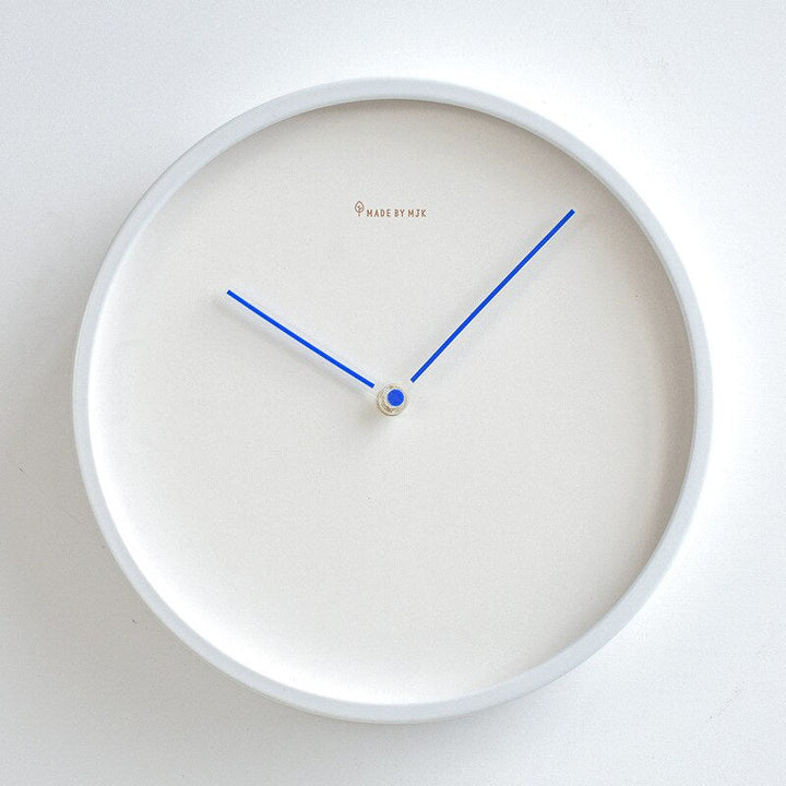 BowLift | Scandinavian Minimalist Wall Clock - Timeless Elegance