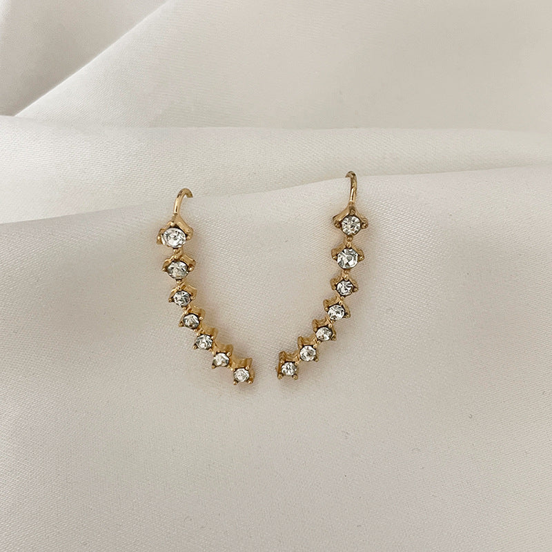 BowLift | LuxeSparkle Sophisticated Diamond Accent