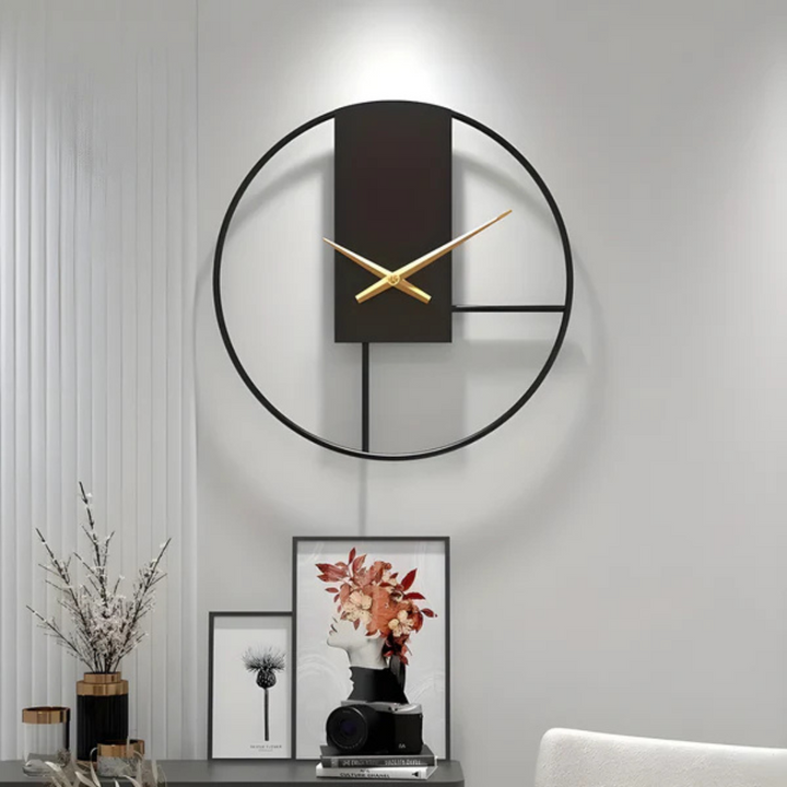 BowLift | Aurum | Large Wall Clock Modern Black 40 cm Minimalistic