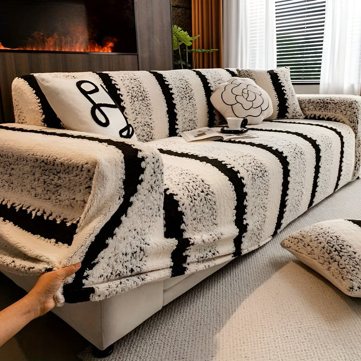 Plush sofa cover (2 pieces) – Soft, warm and decorative | Protects your sofa stylishly | Bowlift