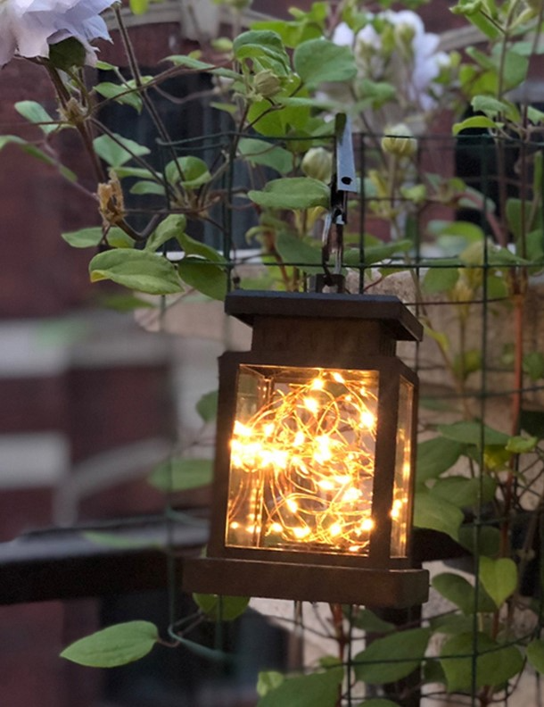 BowLift | Solar LED Lantern with Light Wire and Hanging Clip – Waterproof Garden Lighting for Terrace and Balcony