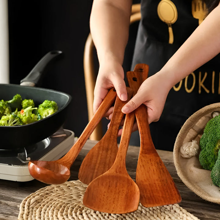 BowLift | Wooden Kitchen Utensils