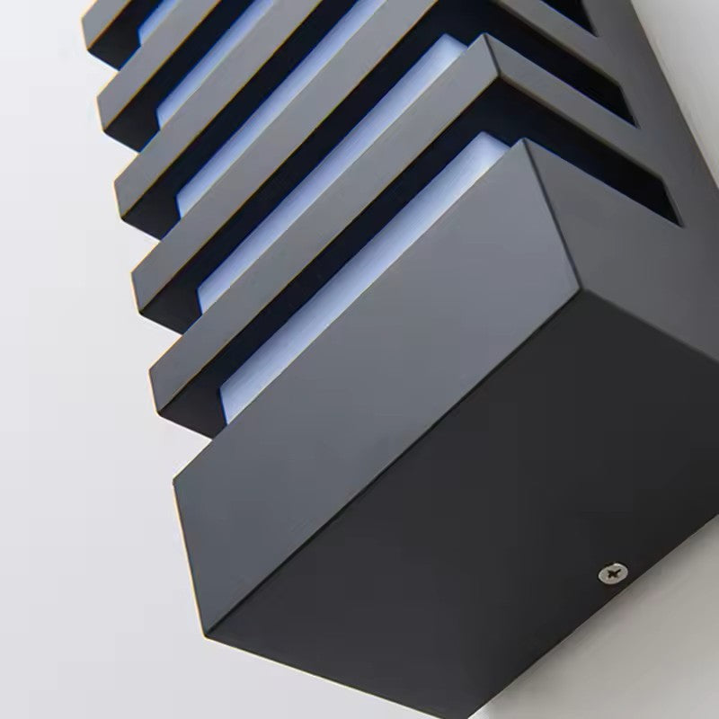 BowLift | LumaEdge | LED Wall Light – Weatherproof