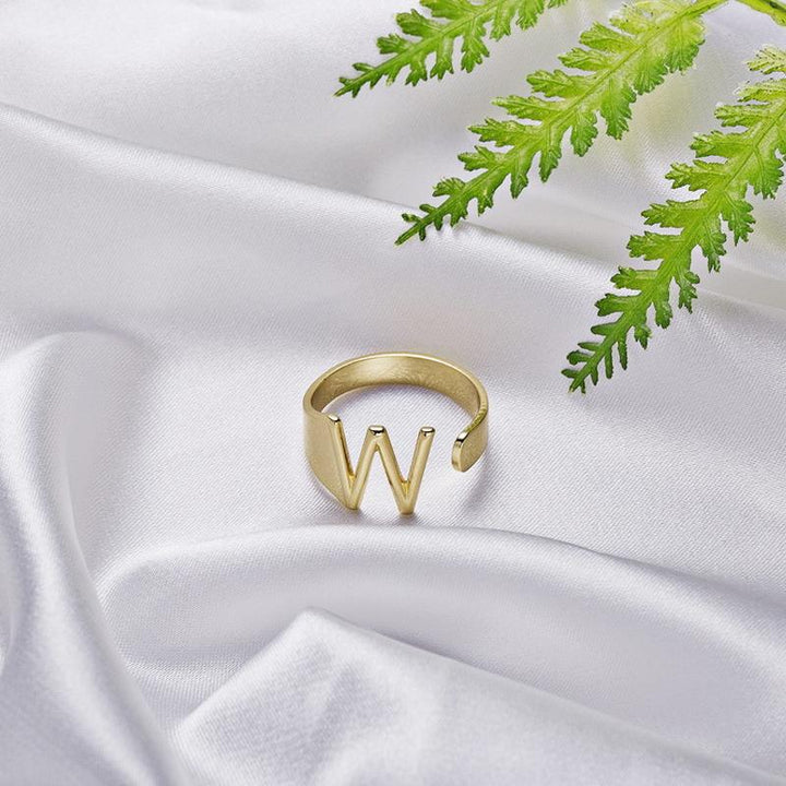BowLift | Initial A-Z Letter Ring