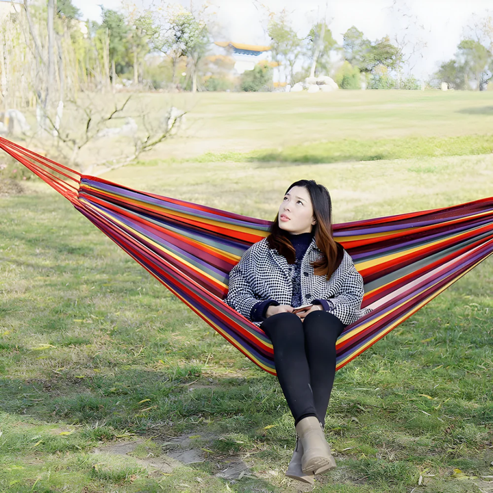 BowLift | Multi-Functional Hammock for Indoor and Outdoor Relaxation