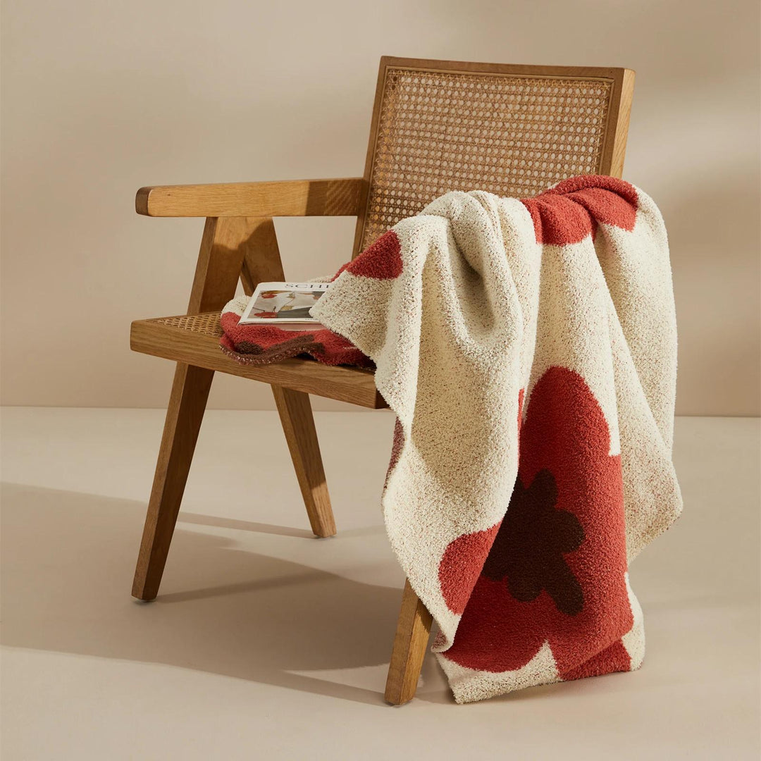 BowLift | Cozy Floral Knitted Throw Blanket