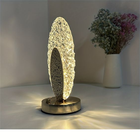 BowLift | Modern & Luxury Peacock Table Lamp - CrystalGlow