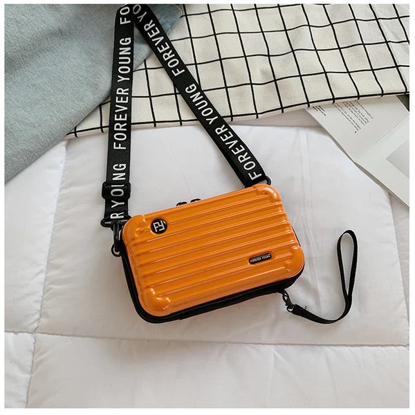 BowLift | The stylish mini suitcase bag for all-day use