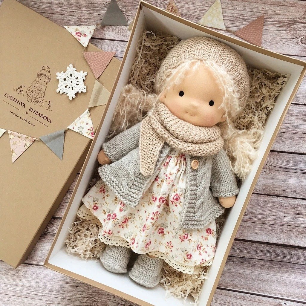 BowLift | DreamDoll Lovingly Handcrafted Keepsake