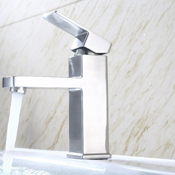 BowLift | Basic sink faucet simple low arc metal centerset sink faucet for bathroom