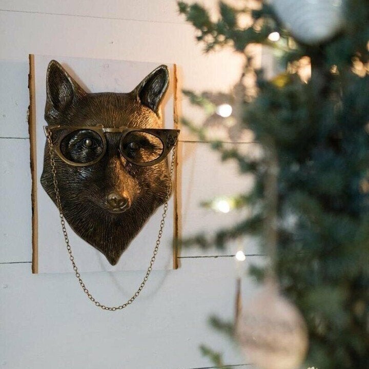 BowLift | ArtBeest Animal Head Wall Decor – Hand-Painted Playful Figures Made of Resin