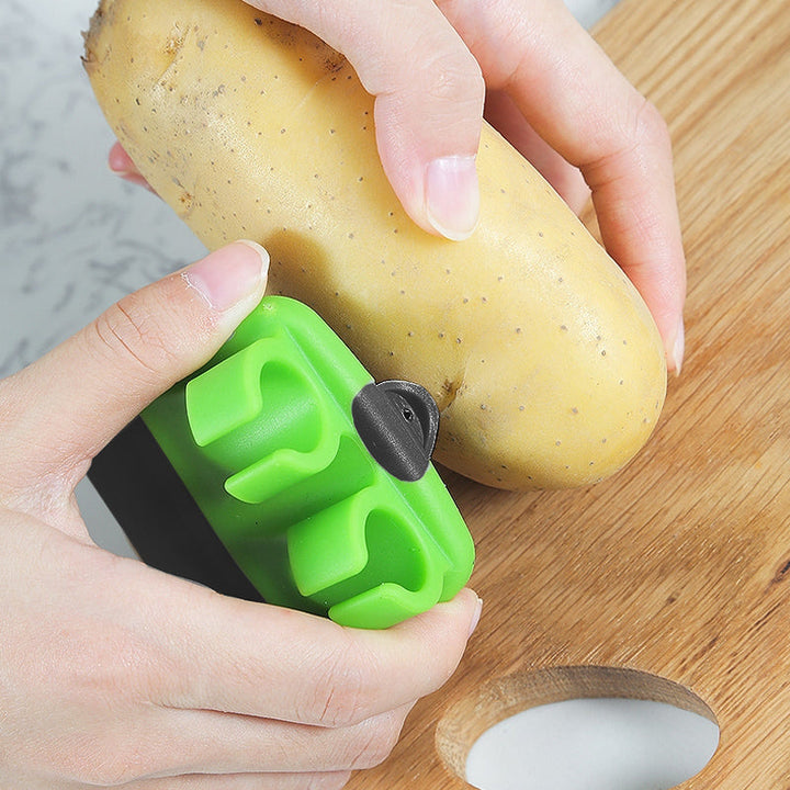 Two-Finger Protective Peeler | Bowlift