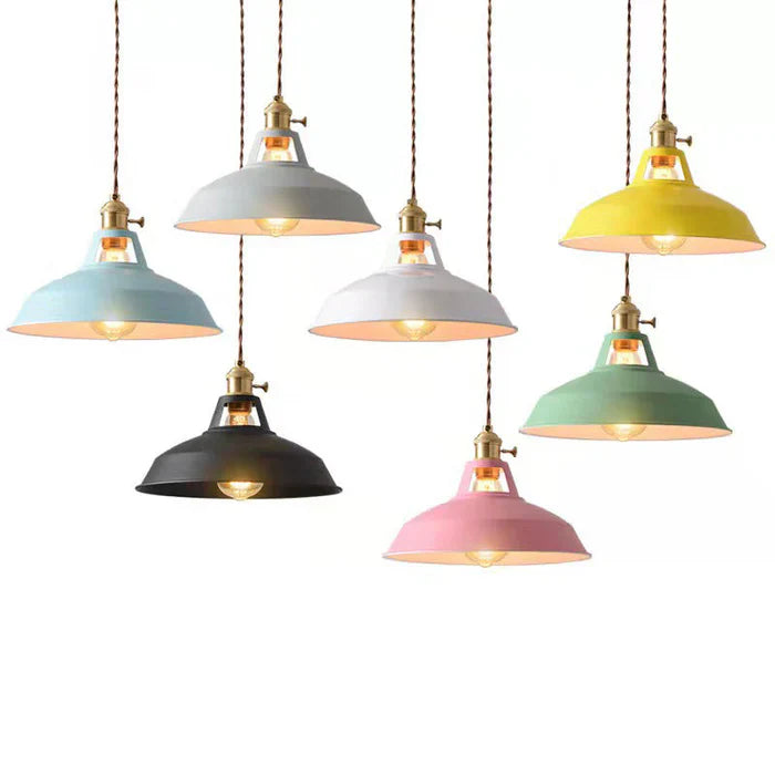 BowLift | Industrial Retro Hanging Lamp - IronGlow