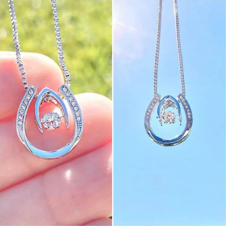 BowLift | Horseshoe Necklace