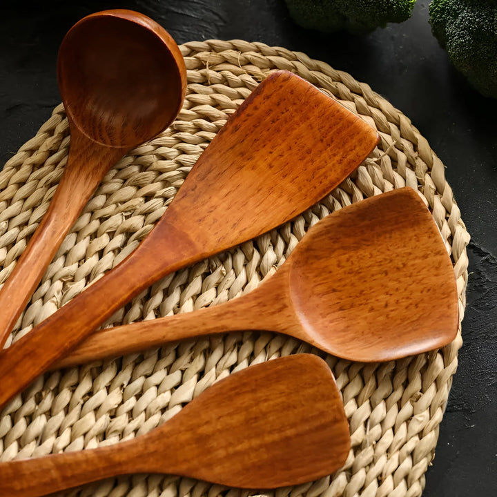 BowLift | Wooden Kitchen Utensils