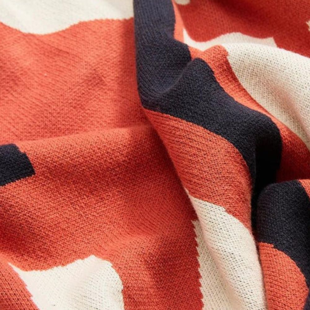 BowLift | Spring Tulip Floral Knitted Blanket