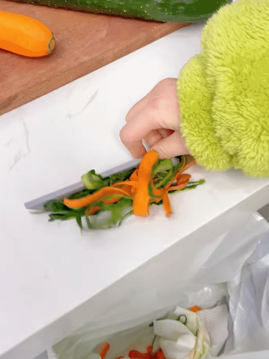 Folding Hanging Kitchen Waste Trash Can