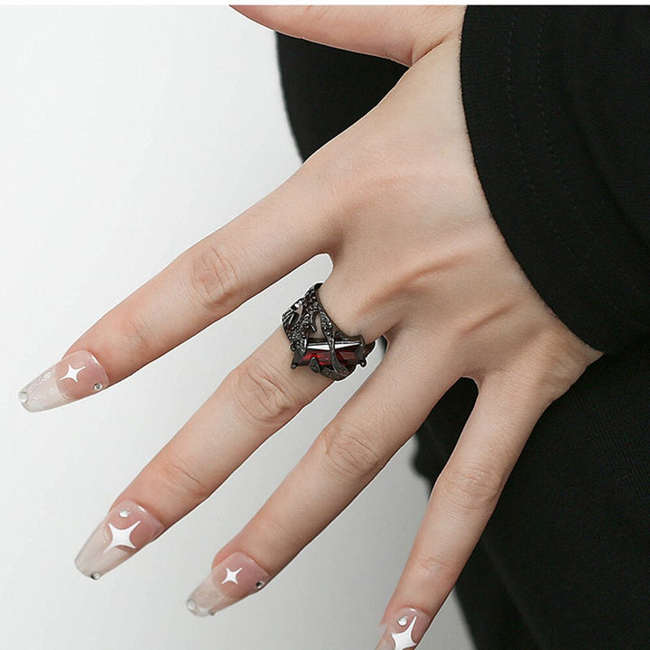 BowLift | Midnight Majesty Zircon Ring