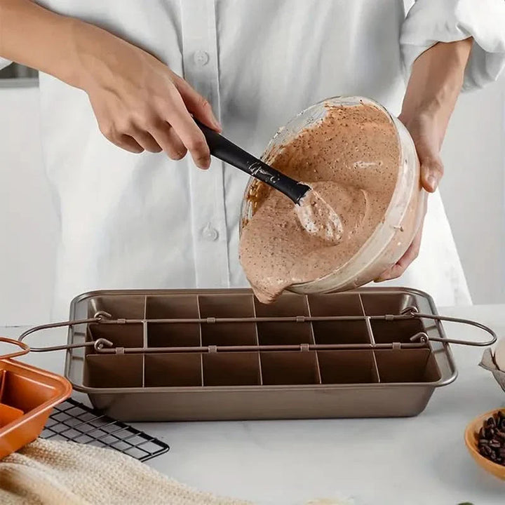 BowLift | Non-Stick Brownie Pan with 18 Dividers Aluminum Bakeware