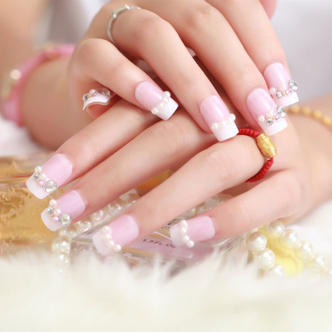 Decorative Rhinestone-Accented Press-On Nail Set
