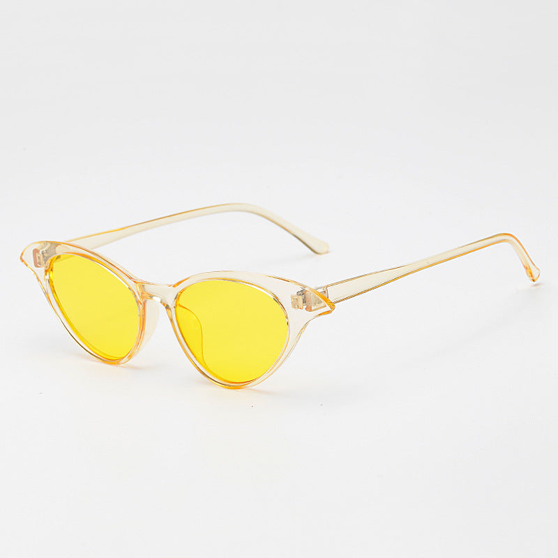 Ladies Cat-Eye Sunglasses with high-quality plastic frame and UV protection Bowlift