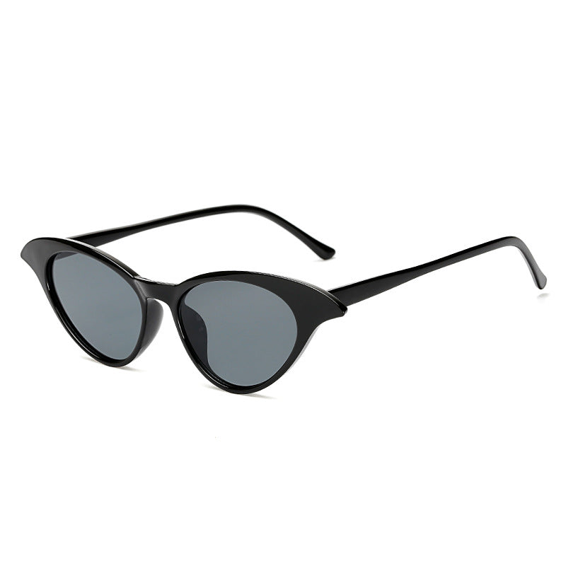 Ladies Cat-Eye Sunglasses with high-quality plastic frame and UV protection Bowlift