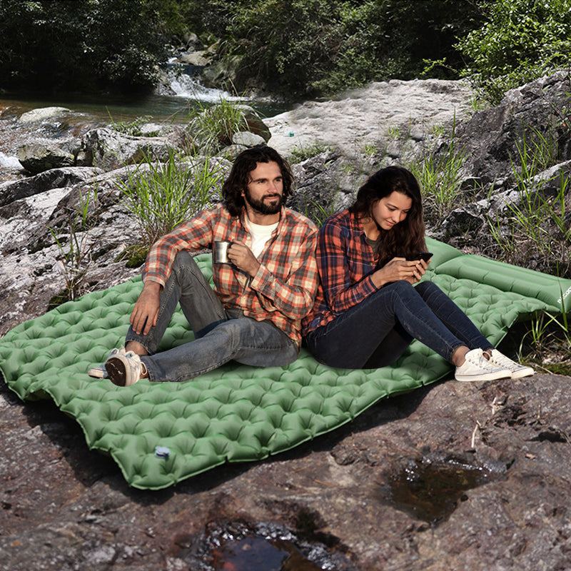 BowLift | Self Inflatable Air Mattress, Double Camping Bed with Integrated Pillows