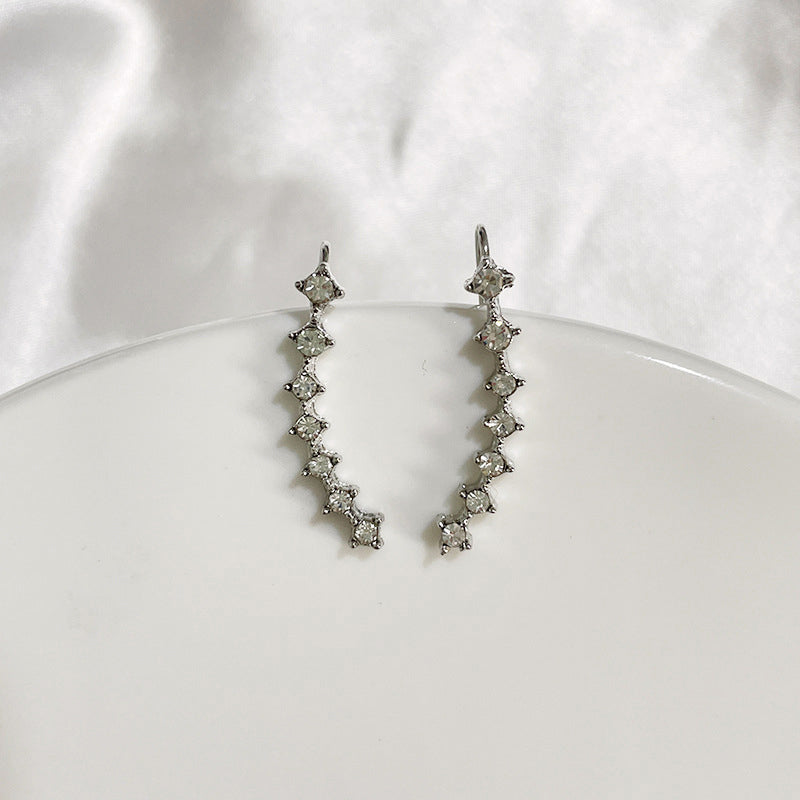 BowLift | LuxeSparkle Sophisticated Diamond Accent