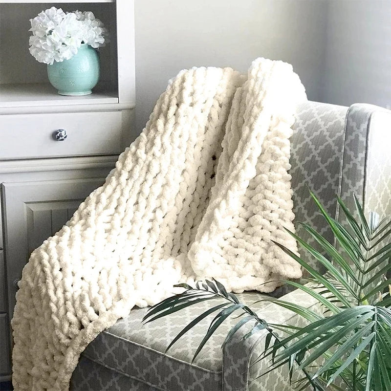BowLift | Thick Line Sofa Knitted Blanket