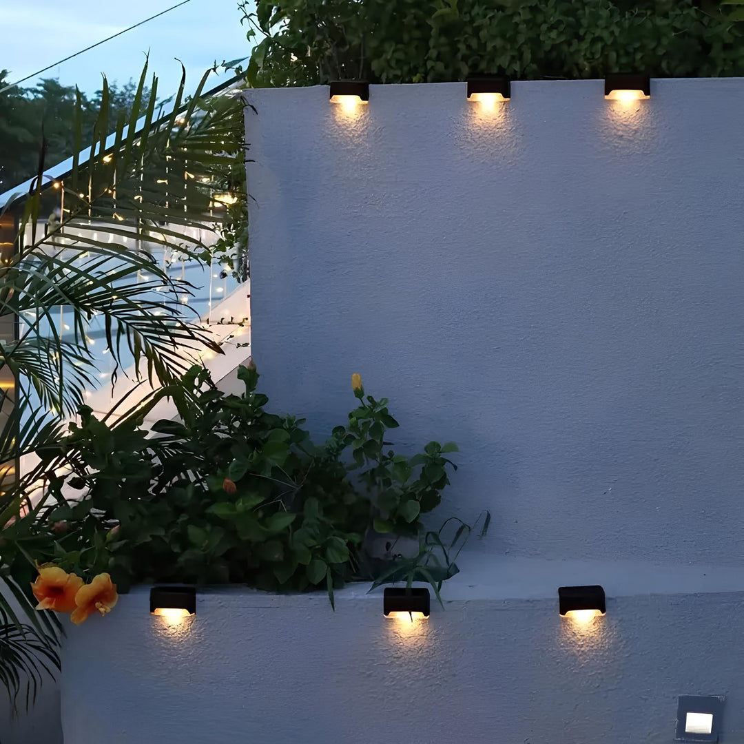 Solar-Powered Stair Lighting - SoliStep | Bowlift