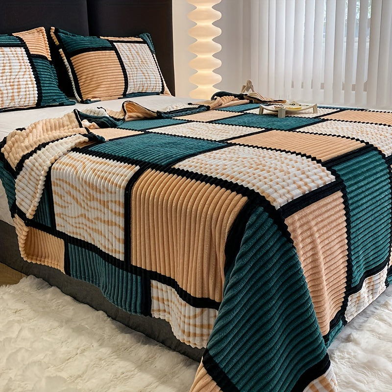 CozyLuxe – Flannel Blanket for Every Season Bowlift