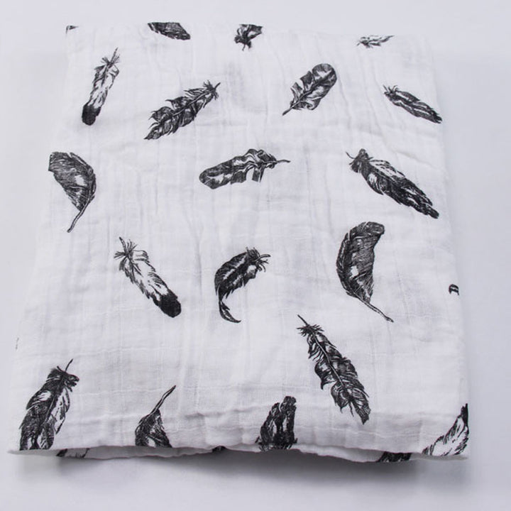 Cotton Muslin Baby Blanket with Heart Pattern Bowlift