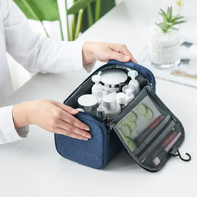 Toiletry bag with thoughtful compartments and sturdy zipper Bowlift