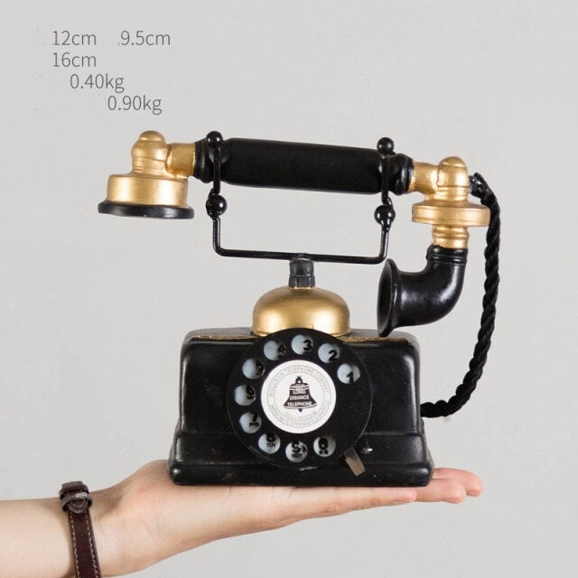 BowLift | Vintage Style Old-fashioned Artificial Film Player Telephone Camera Projector