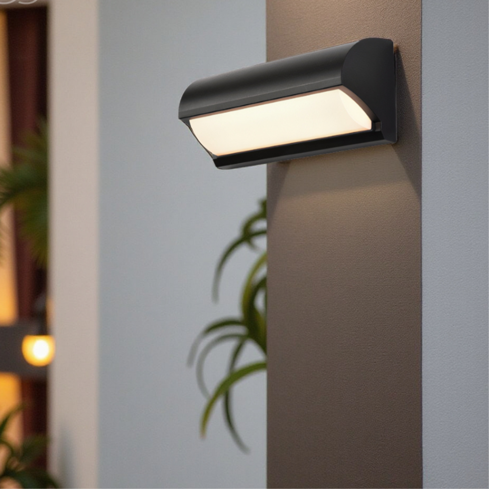 BowLift | Modern Black Outdoor LED Wall Light – Weatherproof Warm Lighting for Garden, Patio & Entryways