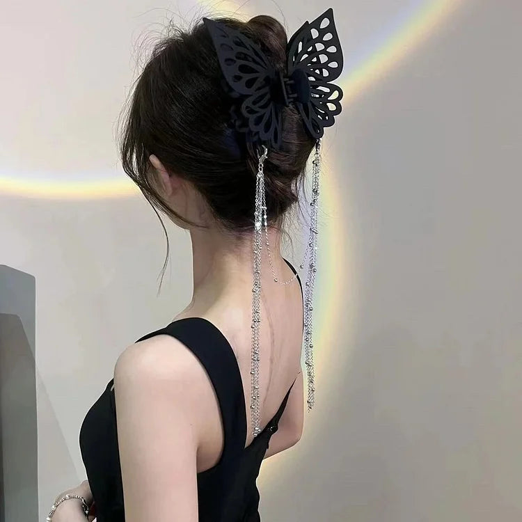 BowLift | FlutterClip Sophisticated Hair Accessory